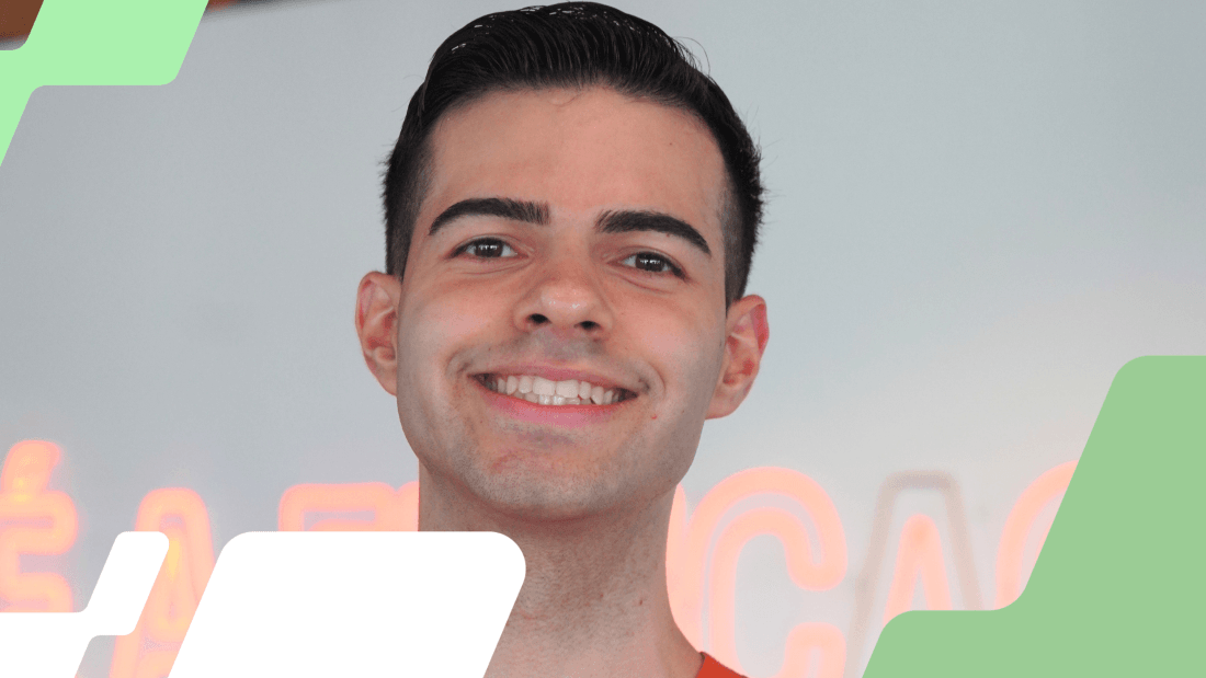 Capa da matéria Ele “deu match” com a Pravaler antes da Conferência de Carreira — e acabou contratado